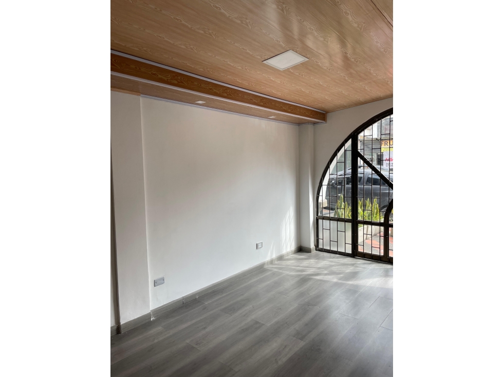 LOCAL COMERCIAL EN RENTA - SECTOR CIRCUNVALAR, CARRERA 14, LOCAL 11 - 1