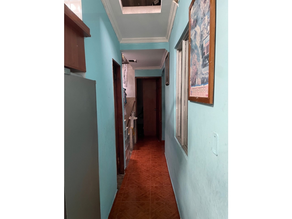 CASA EN VENTA O CAMBIO - SECTOR POBLADO 1, EN LA VÍA PRINCIPAL — foto 2