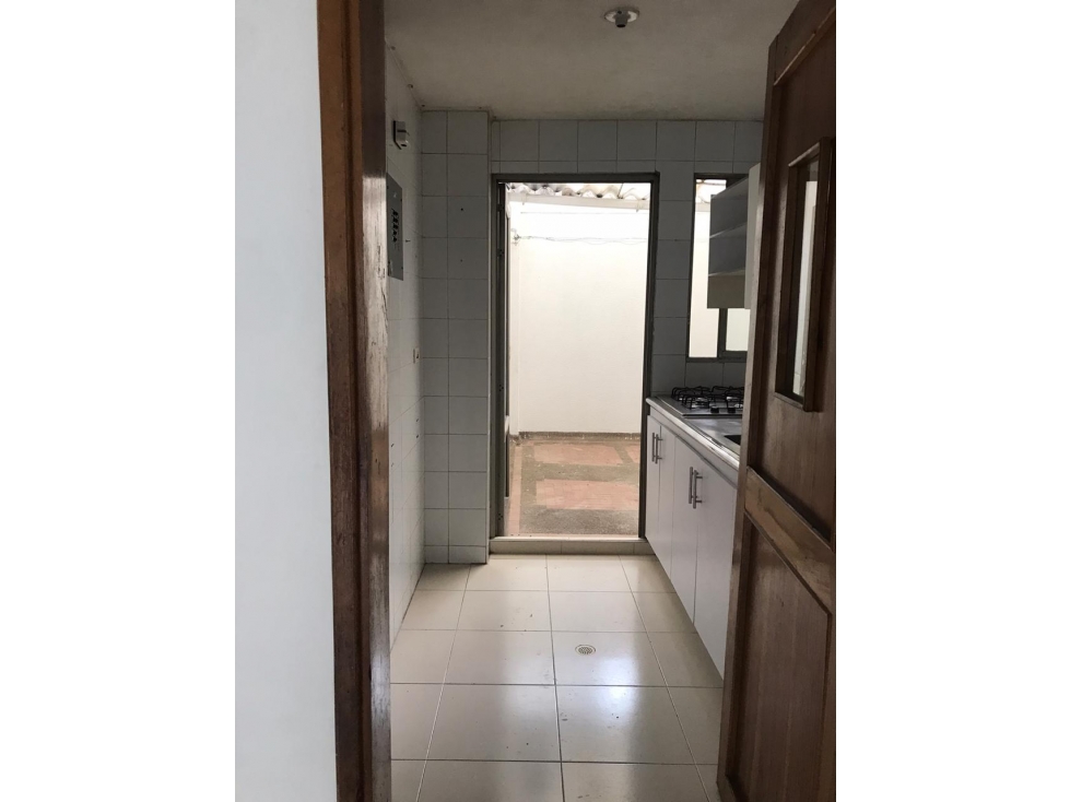 CASA DUPLEX EN RENTA - SECTOR CENTRAL, BARRIO CENTENARIO - 6