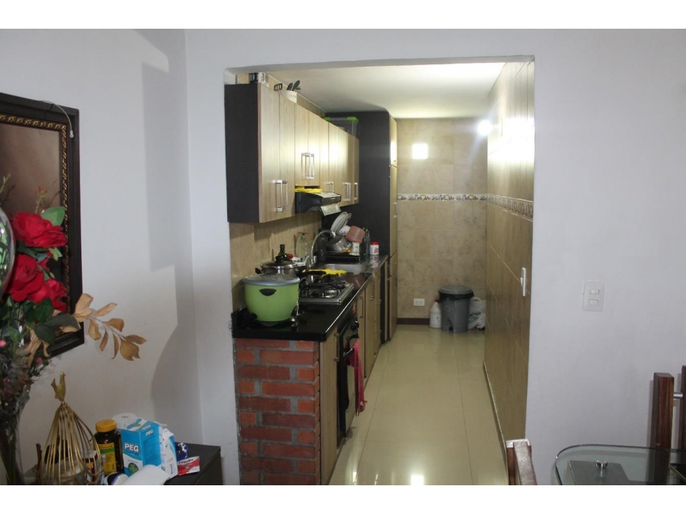 CASA DE TRES NIVELES EN VENTA BARRIO MARACAY, DOSQUEBRADAS. - 4