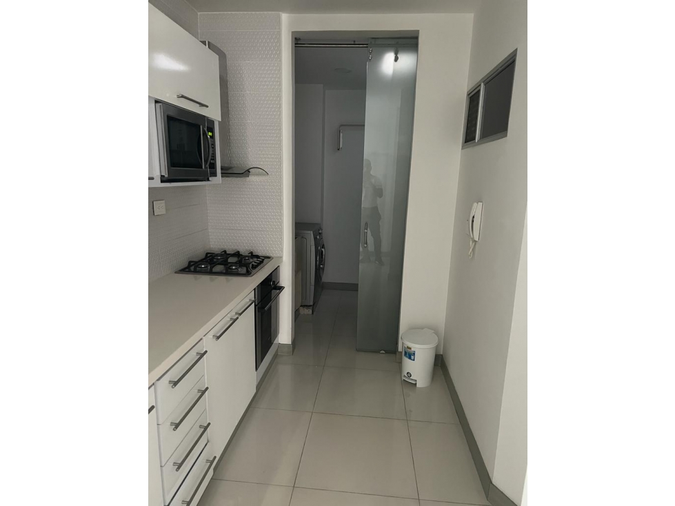 APARTAMENTO EN VENTA AMOBLADO - SECTOR PINARES, BALCONES DE PINARES — foto 5