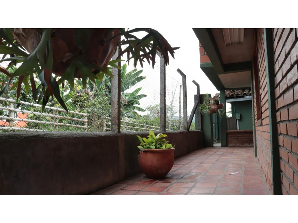 EN VENTA CASA CAMPESTRE  SECTOR  CORREGIMIENTO DE ARABIA — foto 4