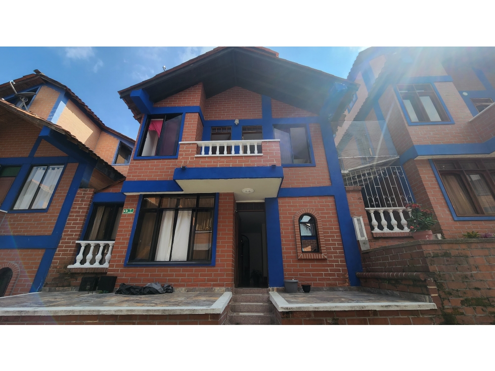EN VENTA CASA EN DOSQUEBRADAS