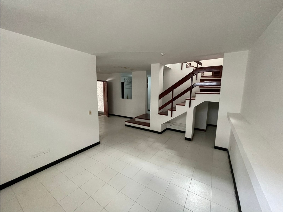 EN VENTA CASA ALAMOS PEREIRA — foto 2