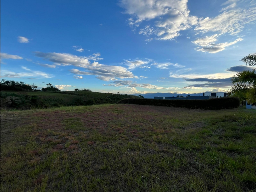 EN VENTA LOTE CERRITOS PEREIRA — foto 2