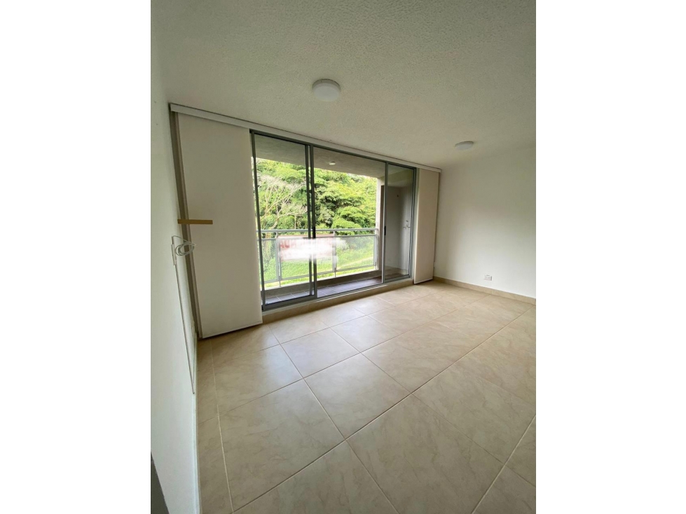 EN VENTA APARTAMENTO EN POBLADO PEREIRA