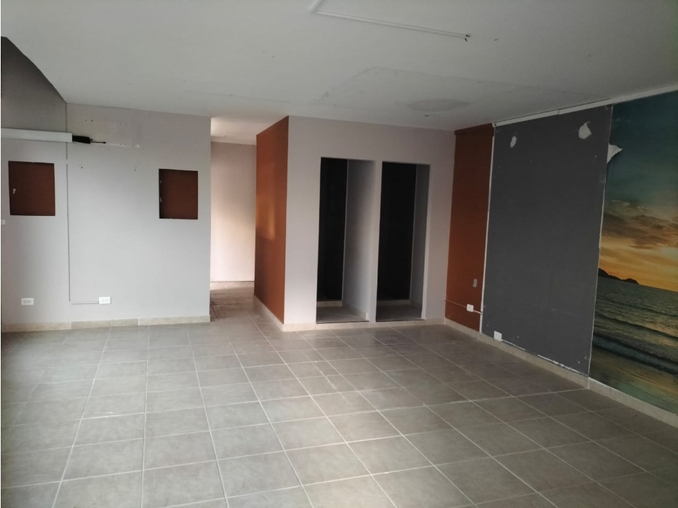 EN RENTA LOCAL ALPES PEREIRA — foto 4