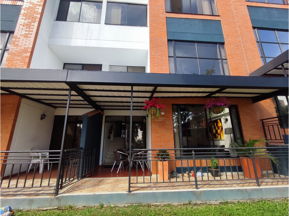 EN VENTA CASA UNICENTRO PEREIRA