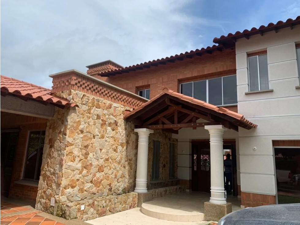 EN VENTA CASA CAMPESTRE SECTOR CERRITOS PEREIRA