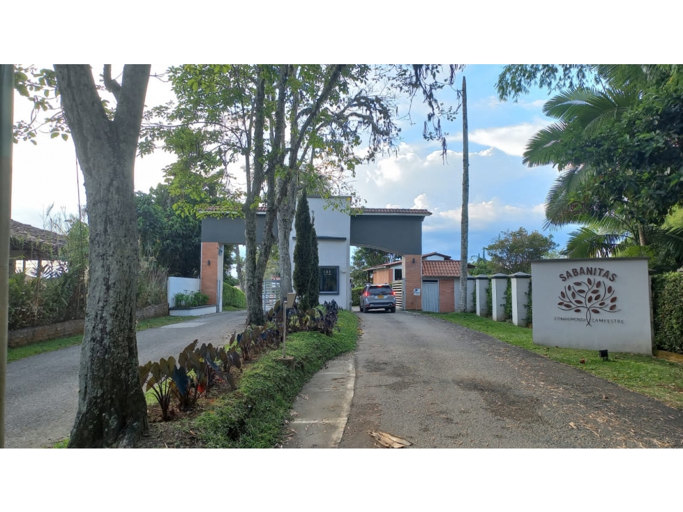 EN VENTA LOTE PEREIRA CONDOMINIO CAMPESTRE SANBANITAS