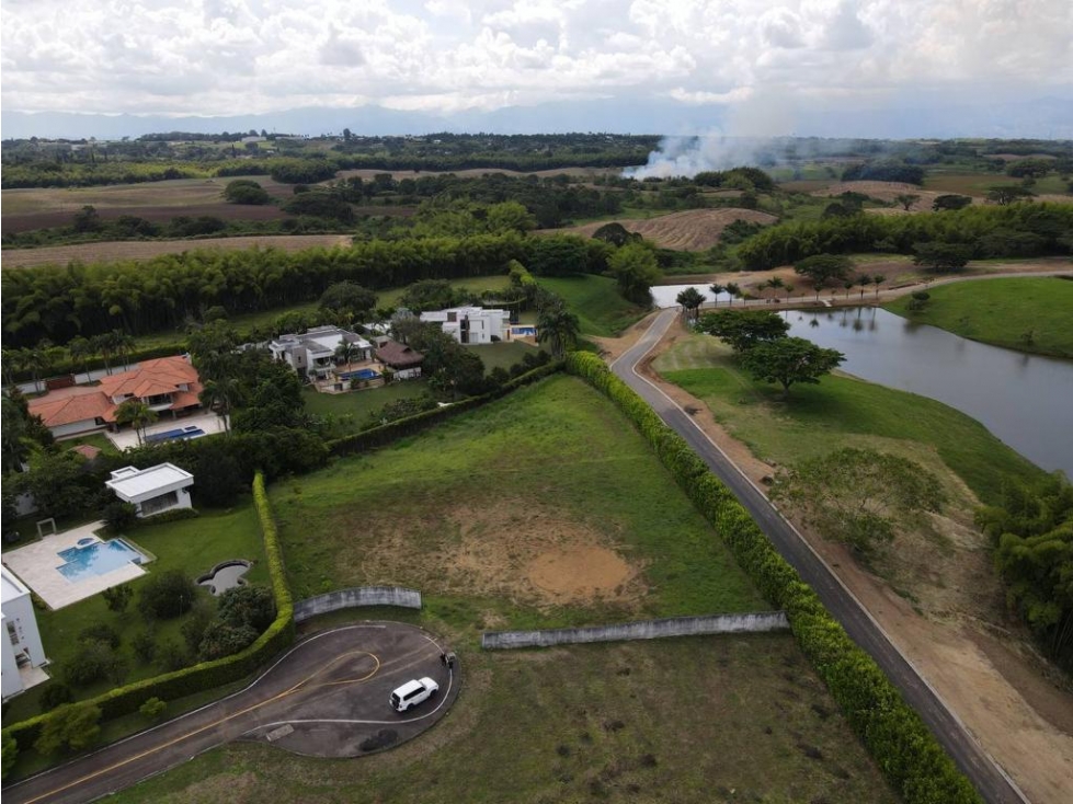 EN VENTA LOTE EN PARCELACION MALABAR PEREIRA