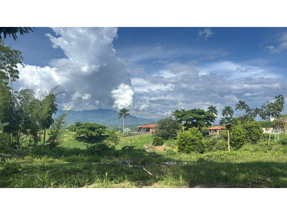 EN VENTA LOTE EN CERRITOS PEREIRA
