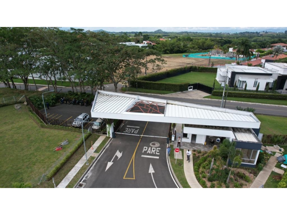 EN VENTA LOTE EN MALABAR CERRITOS PEREIRA