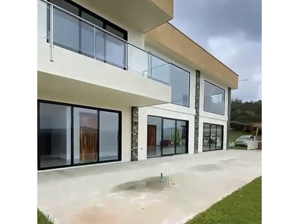 EN VENTA CASA CAMPESTRE EN GUARNE ANTIOQUIA