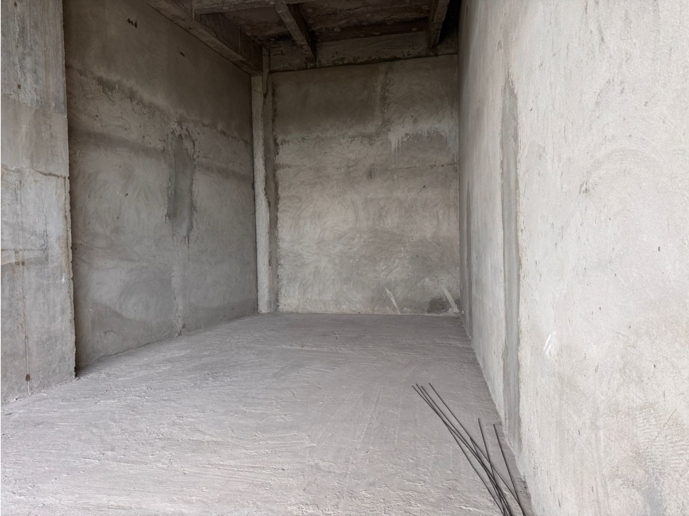 EN VENTA LOCAL EN CERRITOS PEREIRA — foto 2