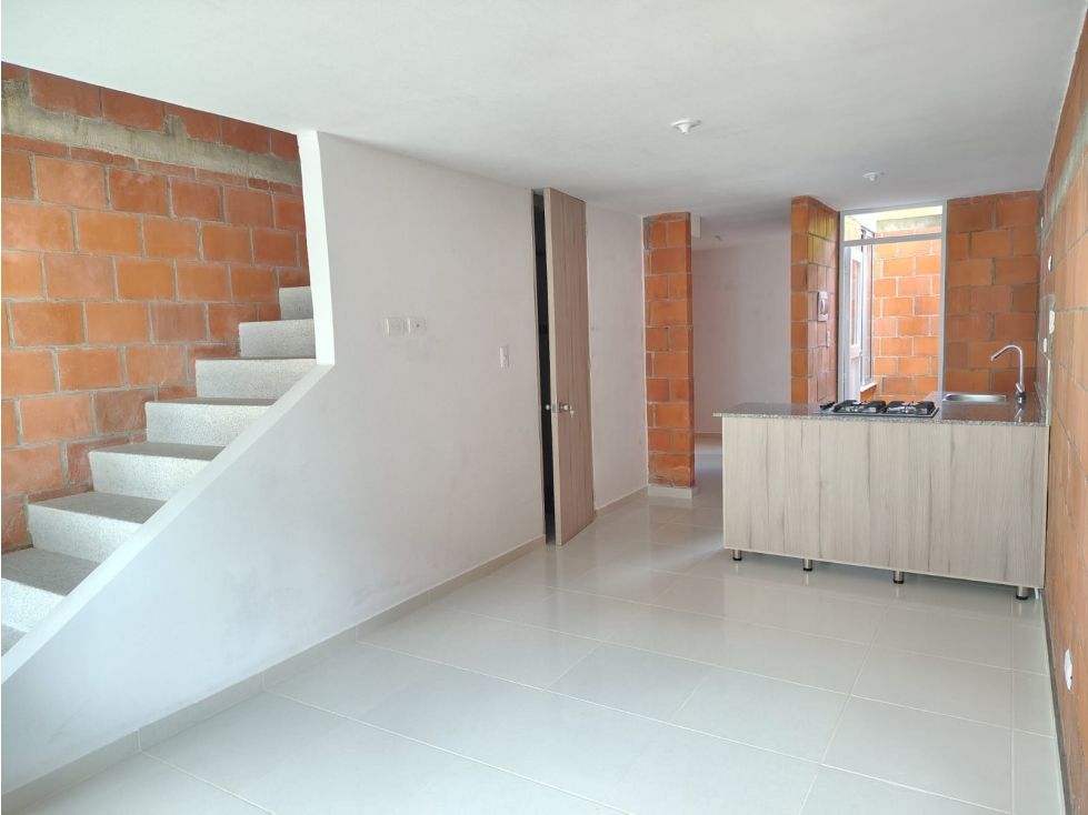 EN VENTA CASA EN CONJUNTO CERRADO LAS VIOLETAS DOSQUEBRADAS