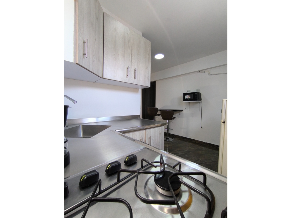 EN VENTA APTO CON 8 APARTA ESTUDIOS EN EL CENTRO