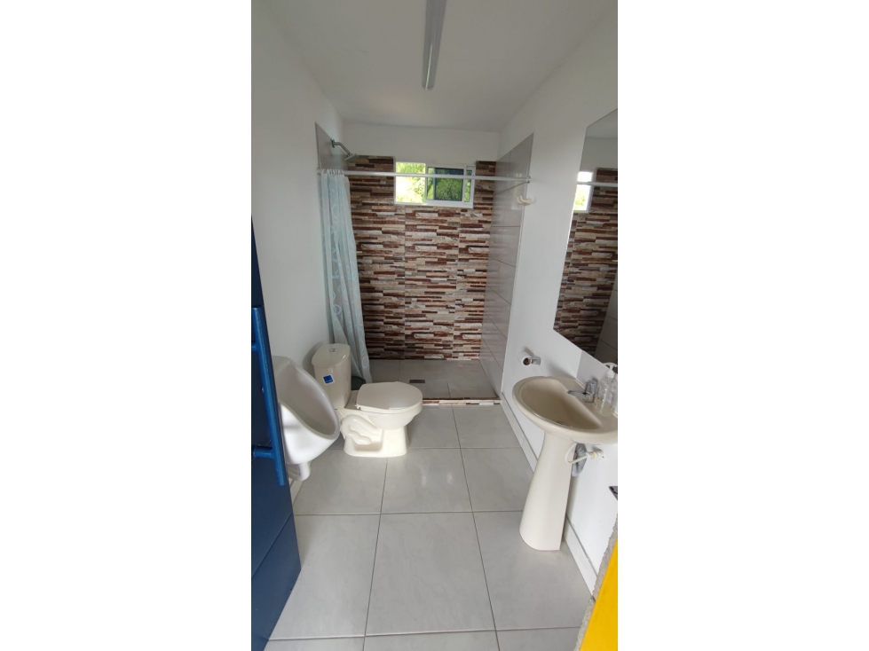 EN RENTA CASA CAMPESTRE EN ARABIA PEREIRA