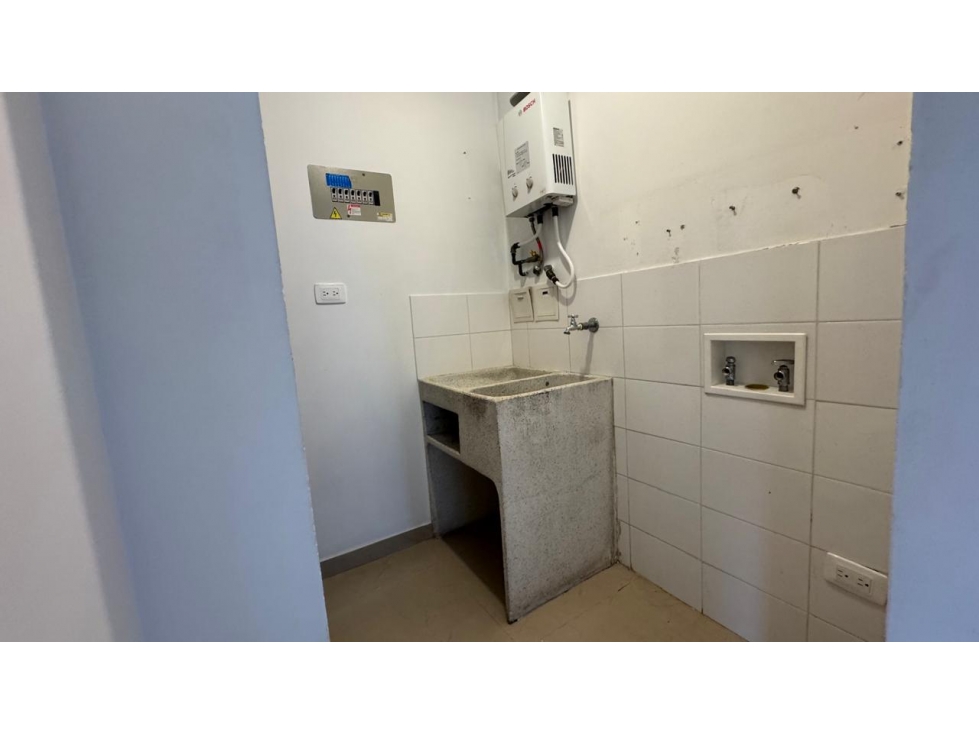 EN RENTA APARTAMENTO EN ALAMOS PEREIRA — foto 2