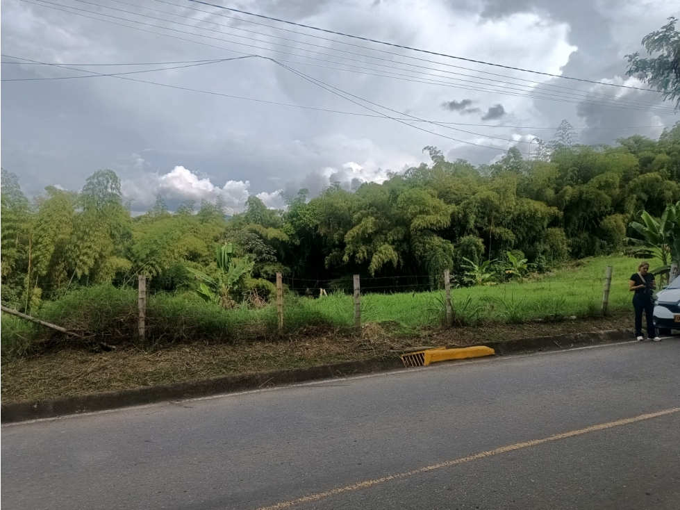 EN VENTA LOTE EN MALABAR CERRITOS PEREIRA