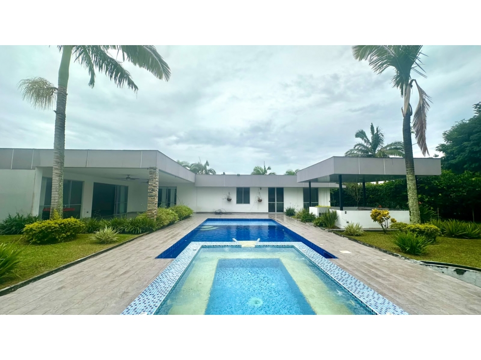 EN VENTA CASA CAMPESTRE EN CERRITOS PEREIRA
