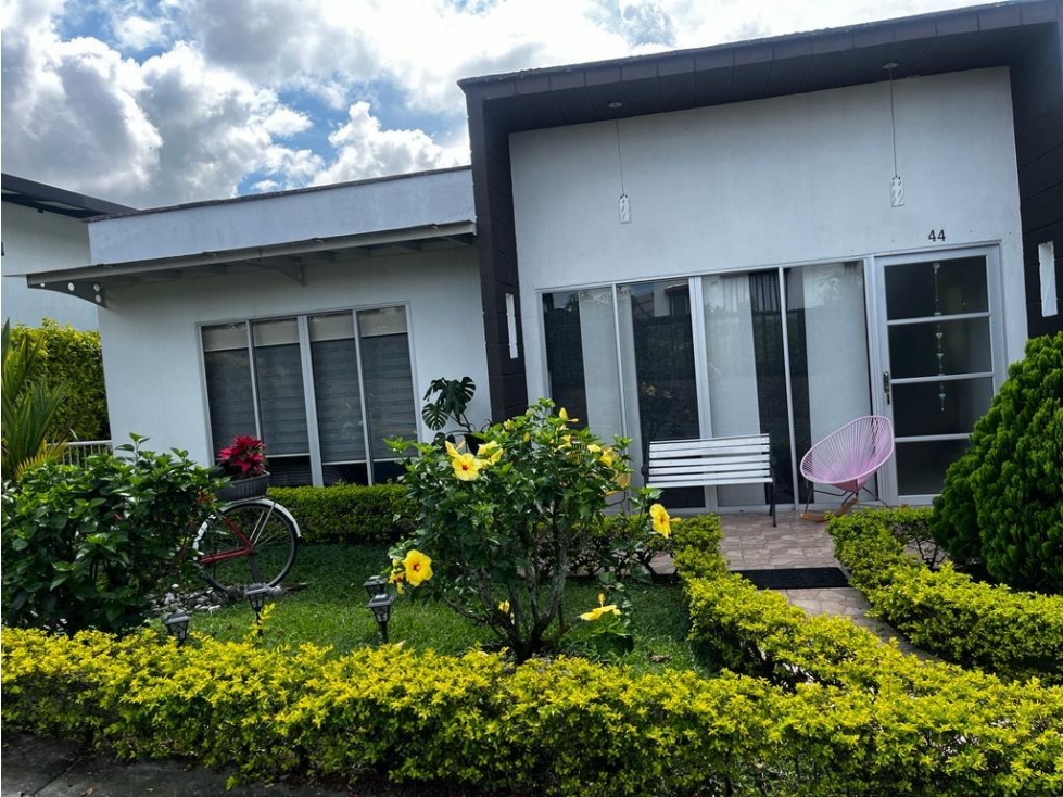 EN VENTA CASA CAMPESTRE - KILOMETRO 5 SANTA ROSA VÍA MANIZALES — foto 4