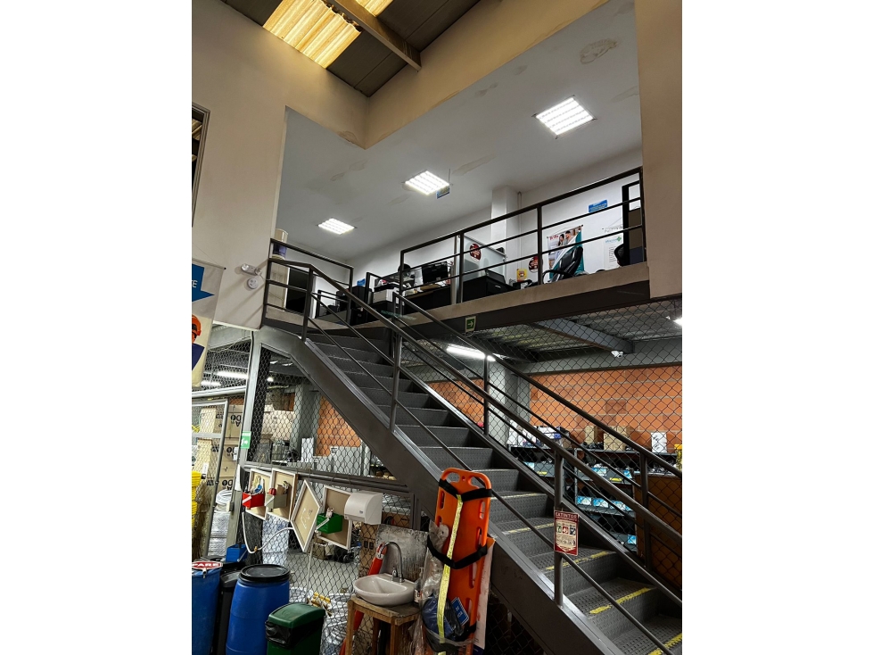 EN VENTA BODEGA LA MACARENA DOSQUEBRADAS - 4