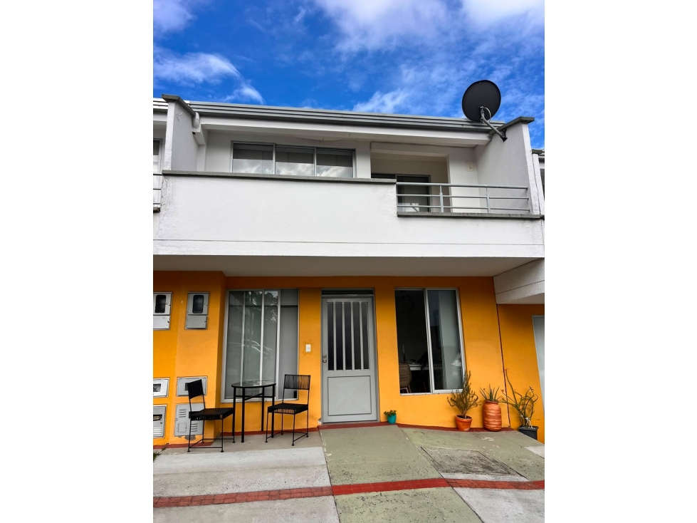 EN VENTA CASA PUEBLITO CAFETERO PEREIRA