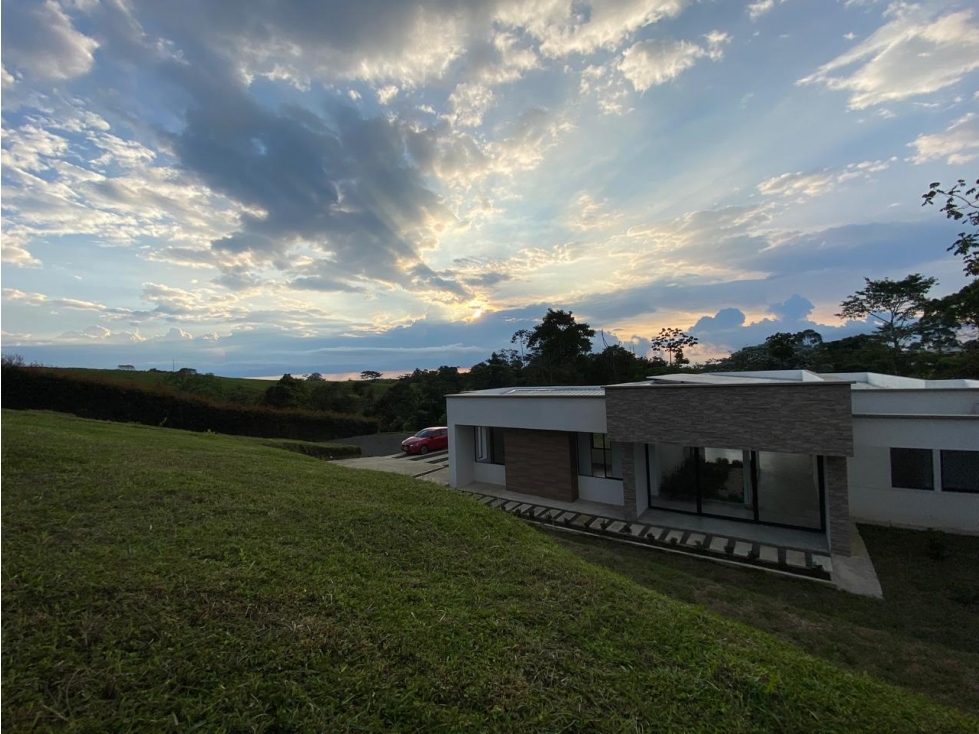 EN VENTA CASA CAMPESTRE EN LA CONDINA PEREIRA — foto 4