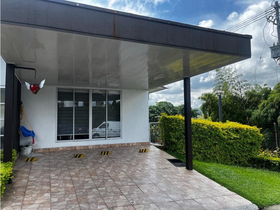 EN VENTA CASA CAMPESTRE - KILOMETRO 5 SANTA ROSA VÍA MANIZALES — foto 3