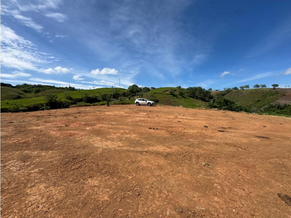 EN VENTA LOTE EN CONDOMINIO CERRITOS PEREIRA (3) — foto 2