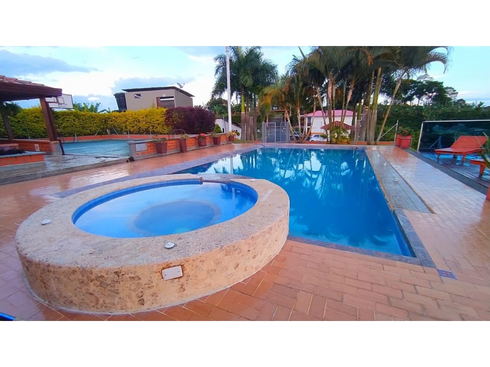 EN VENTA FINCA PRODUCTIVA CON CABAÑAS VIA ALTAGRACIA PEREIRA — foto 6