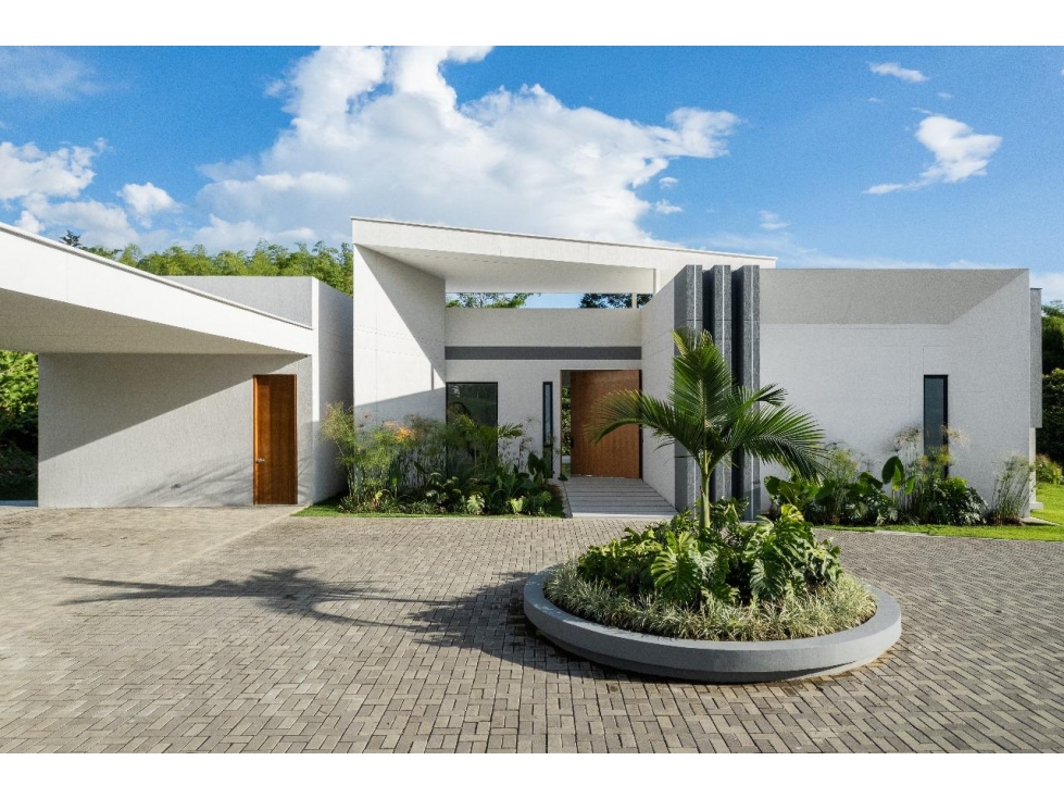 EN VENTA CASA CAMPESTRE AMOBLADA EN CERRITOS PEREIRA