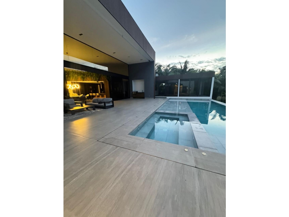 EN VENTA CASA CAMPESTRE MALABAR CERRITOS PEREIRA