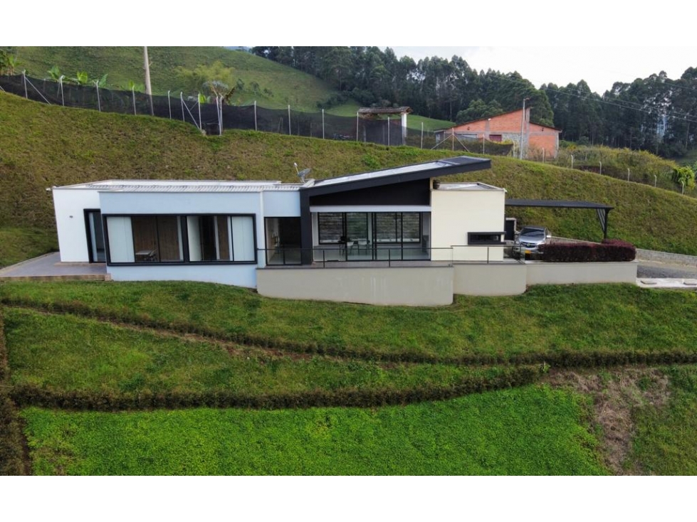 EN VENTA CASA CAMPRESTRE EN DOSQUEBRADAS VÍA SANTA ROSA — foto 6