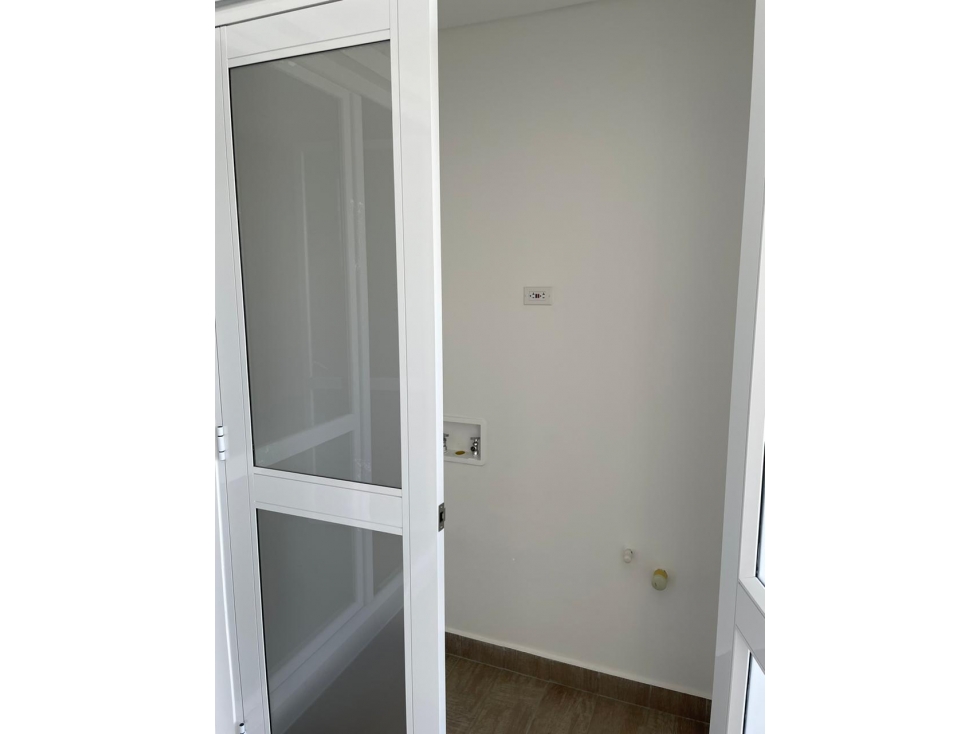 EN VENTA APARTAMENTO PARA ESTRENAR EN LA AV. SUR - PEREIRA — foto 2