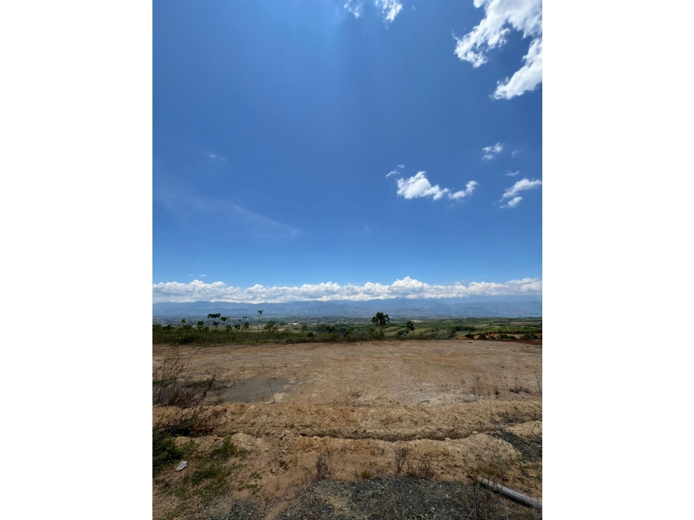 EN VENTA LOTE EN CONDOMINIO CERRITOS PEREIRA — foto 2