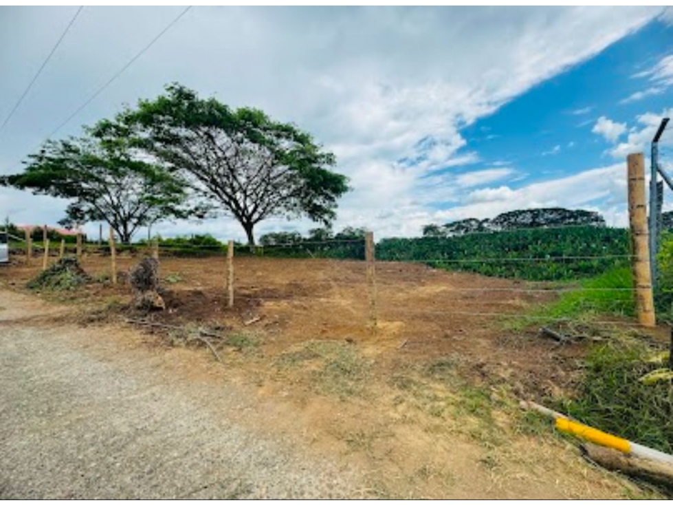 EN VENTA LOTE EN PARCELACIÓN EN ALCALÁ