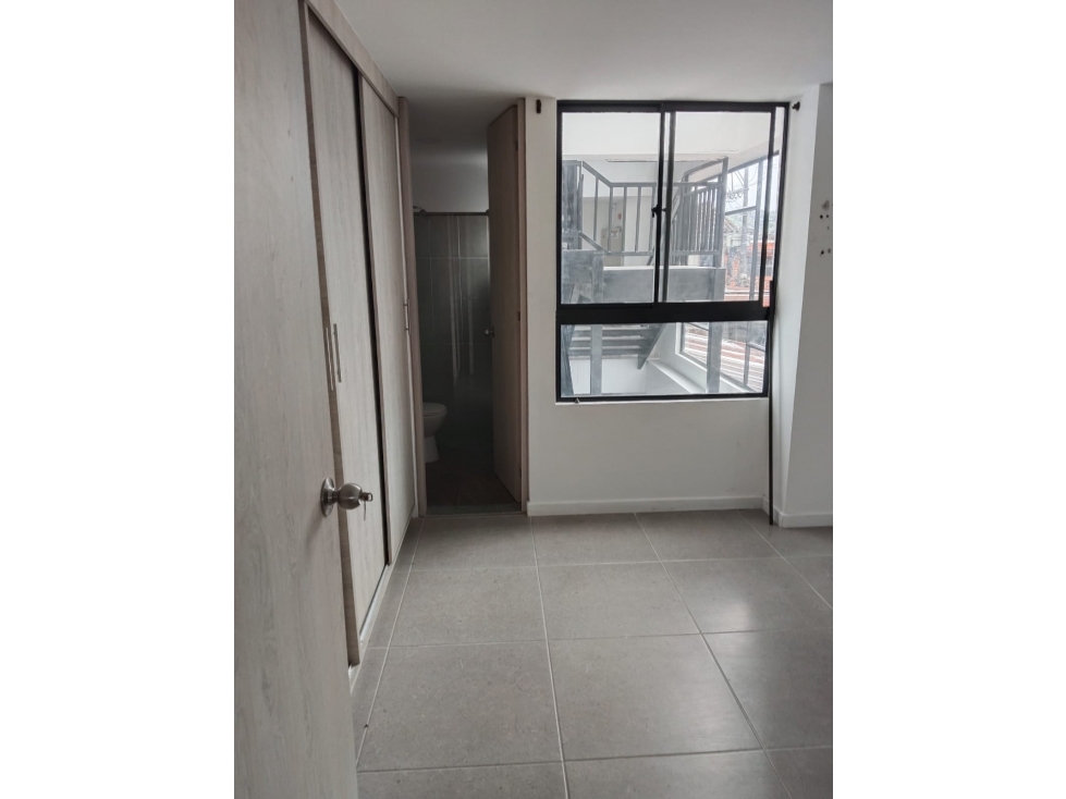 EN VENTA APARTAESTUDIO EN EL CENTRO DE SANTA ROSA DE CABAL — foto 2