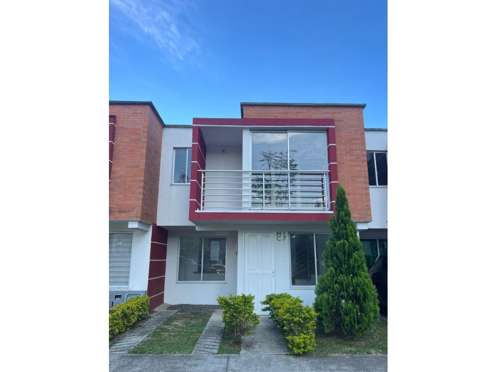 EN VENTA CASA EN GALICIA PEREIRA