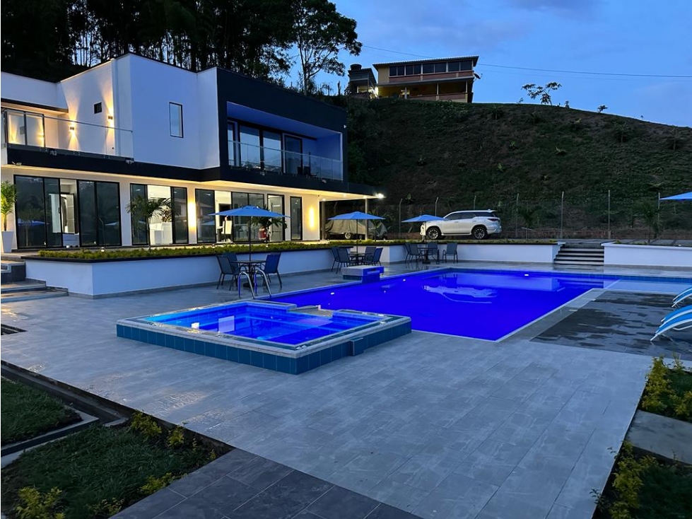 EN VENTA CASA CAMPESTRE VIA ALTAGRACIA PEREIRA — foto 2