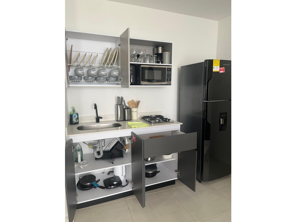 EN VENTA APARTA SUITE CERRITOS MALL PARA RENTAS TURISTICAS — foto 5