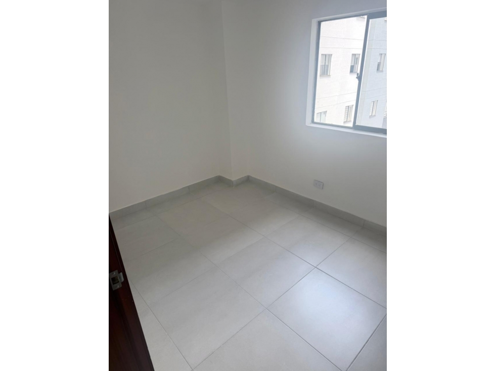 EN VENTA APARTAMENTO EN LA AV 30 DE AGOSTO PEREIRA — foto 6
