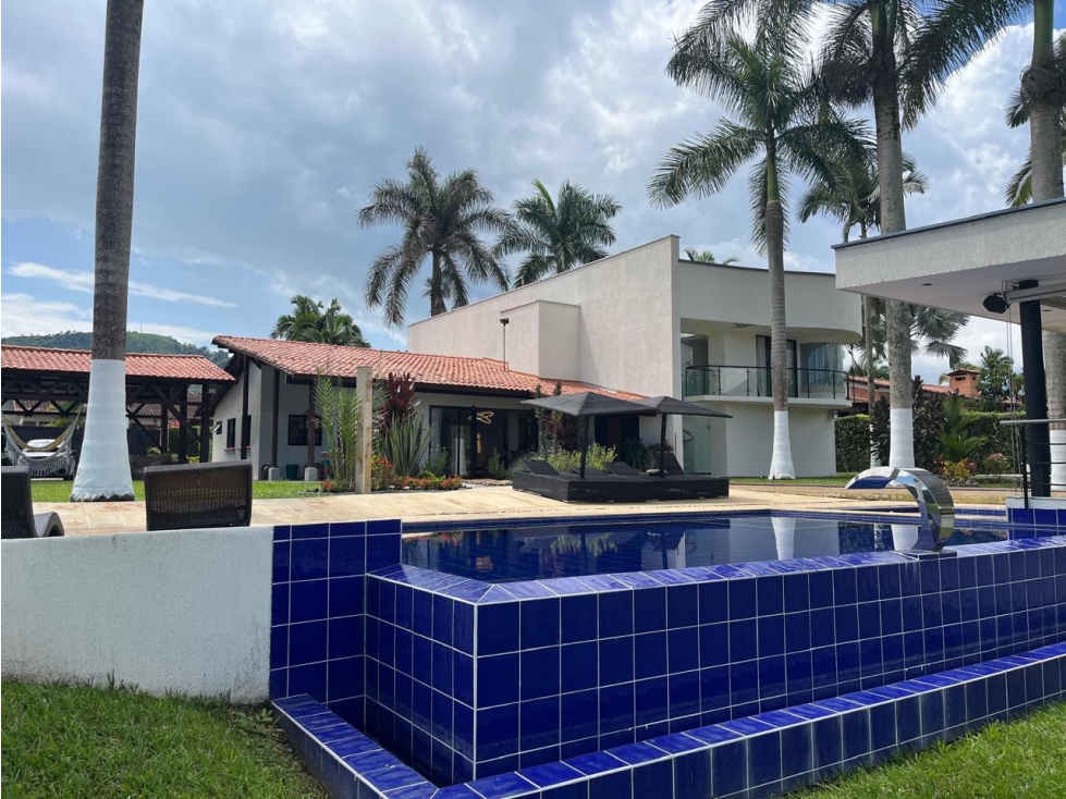 EN VENTA CASA CAMPESTRE EN CONDOMINIO EN COMBIA PEREIRA