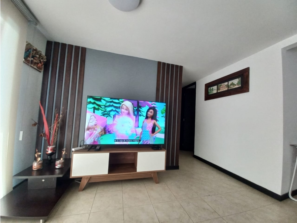 EN VENTA APARTAMENTO AMOBLADO UNICENTRO PEREIRA