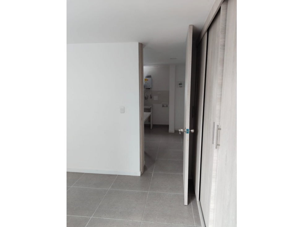 EN VENTA APARTAESTUDIO EN EL CENTRO DE SANTA ROSA DE CABAL — foto 3