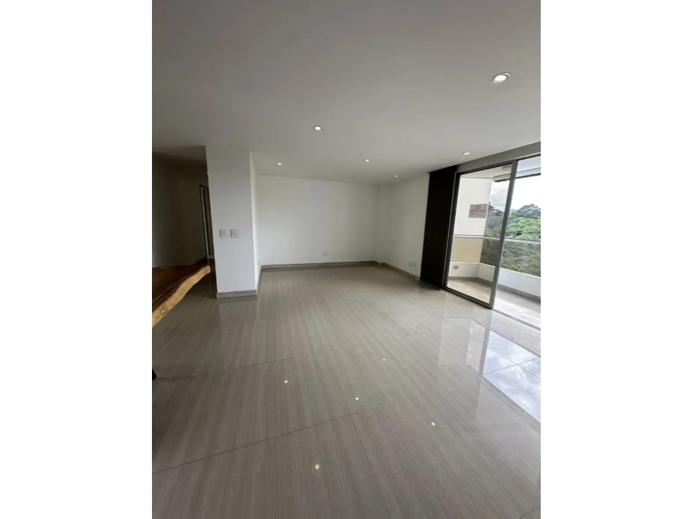 EN VENTA APARTAMENTO DE LUJO PINARES ALTO PEREIRA — foto 3