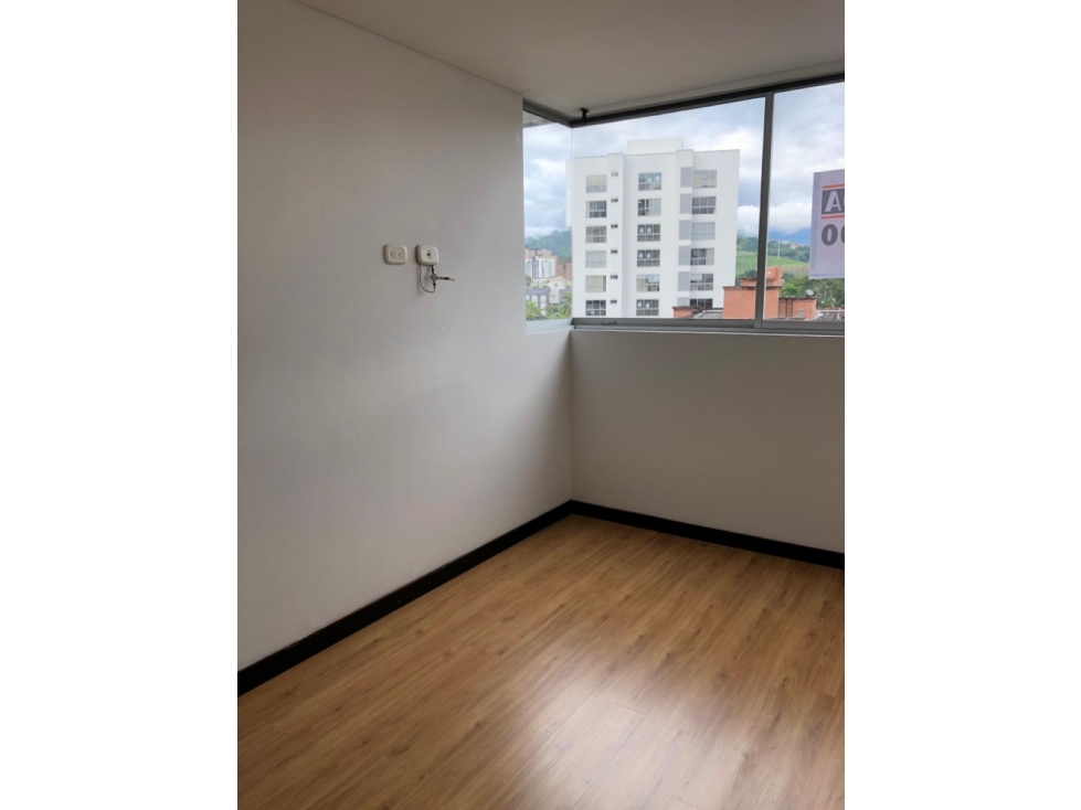 EN RENTA APARTAESTUDIO EN ALAMOS PEREIRA — foto 3