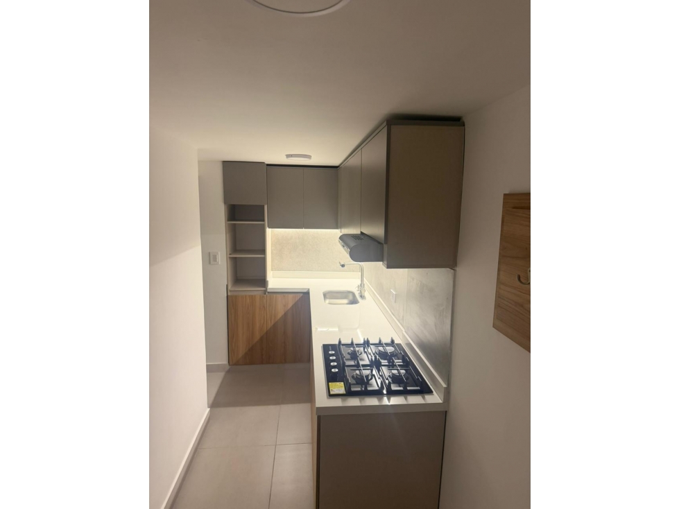 EN VENTA APARTAMENTO EN LA AV 30 DE AGOSTO PEREIRA — foto 2