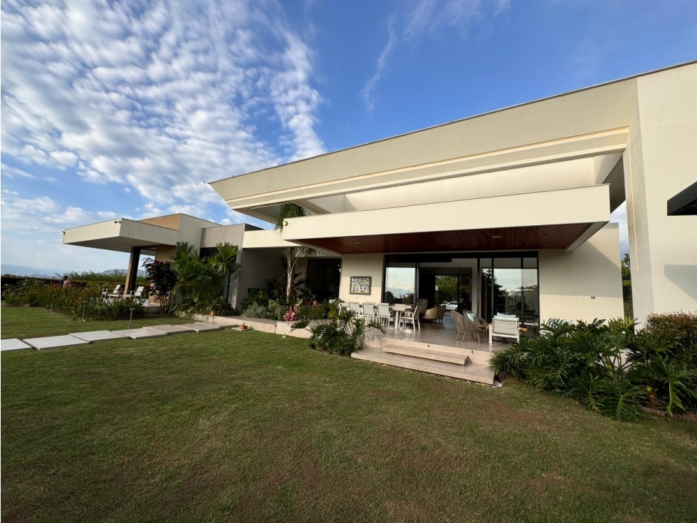 EN VENTA CASA CAMPESTRE EN CERRITOS PEREIRA